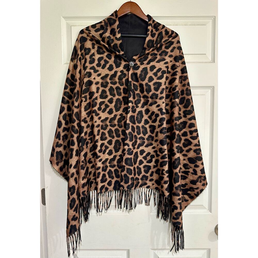 Magic Scarf Leopard and black Shawl with fringe and 2 buttons soft flannel